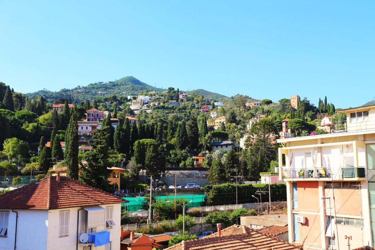 Hotel Alla Fontanella Alassio Eksteriør bilde