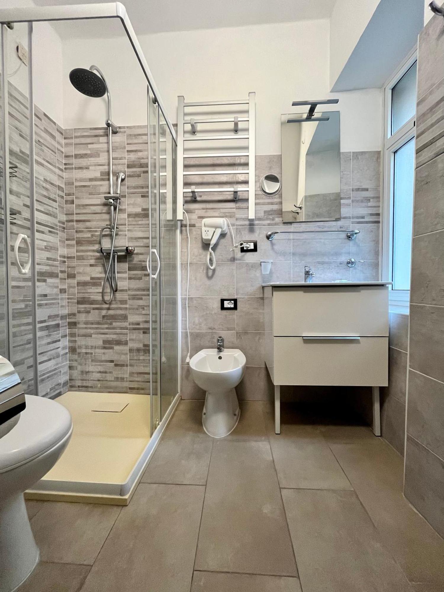 Hotel Alla Fontanella Alassio Rom bilde